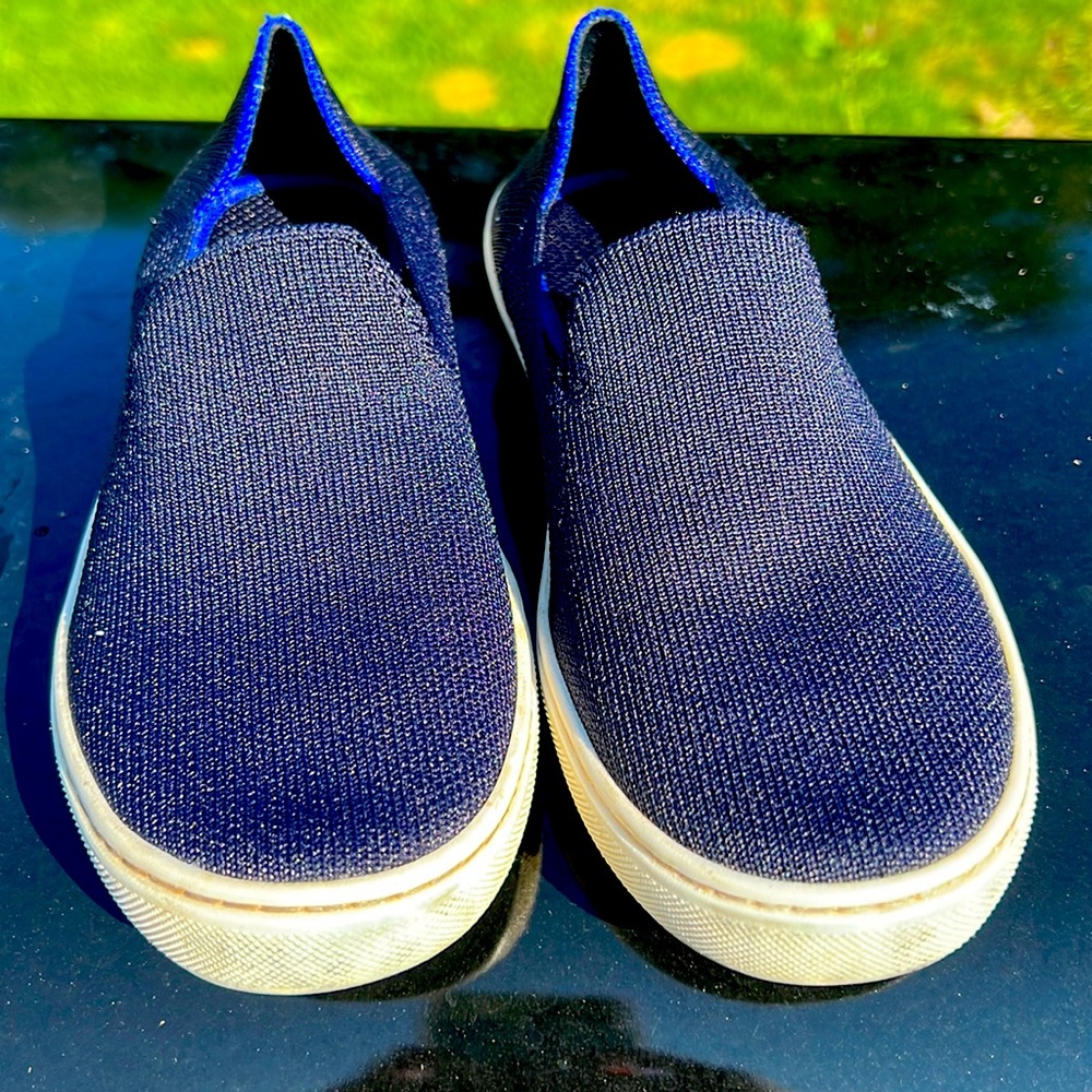 Rothy’s kids navy sneakers slip ons size 2